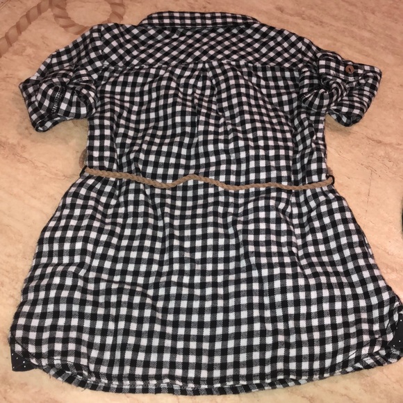 Plaid shit with platted belt - Picture 2 of 2